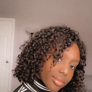 Meet your Posher, Dolo